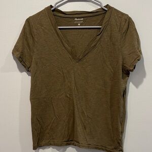 Madewell Olive V-Neck Short Sleeve Tee tiny tag hole back by collar.